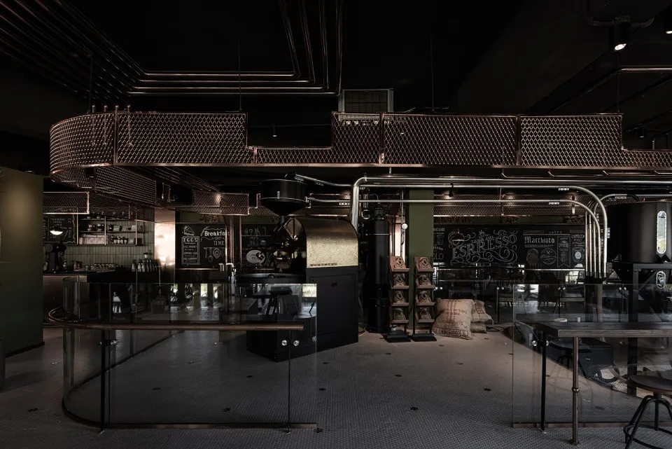 网红餐厅硬核的金属质感，让这个杭州餐饮空间设计绝了
